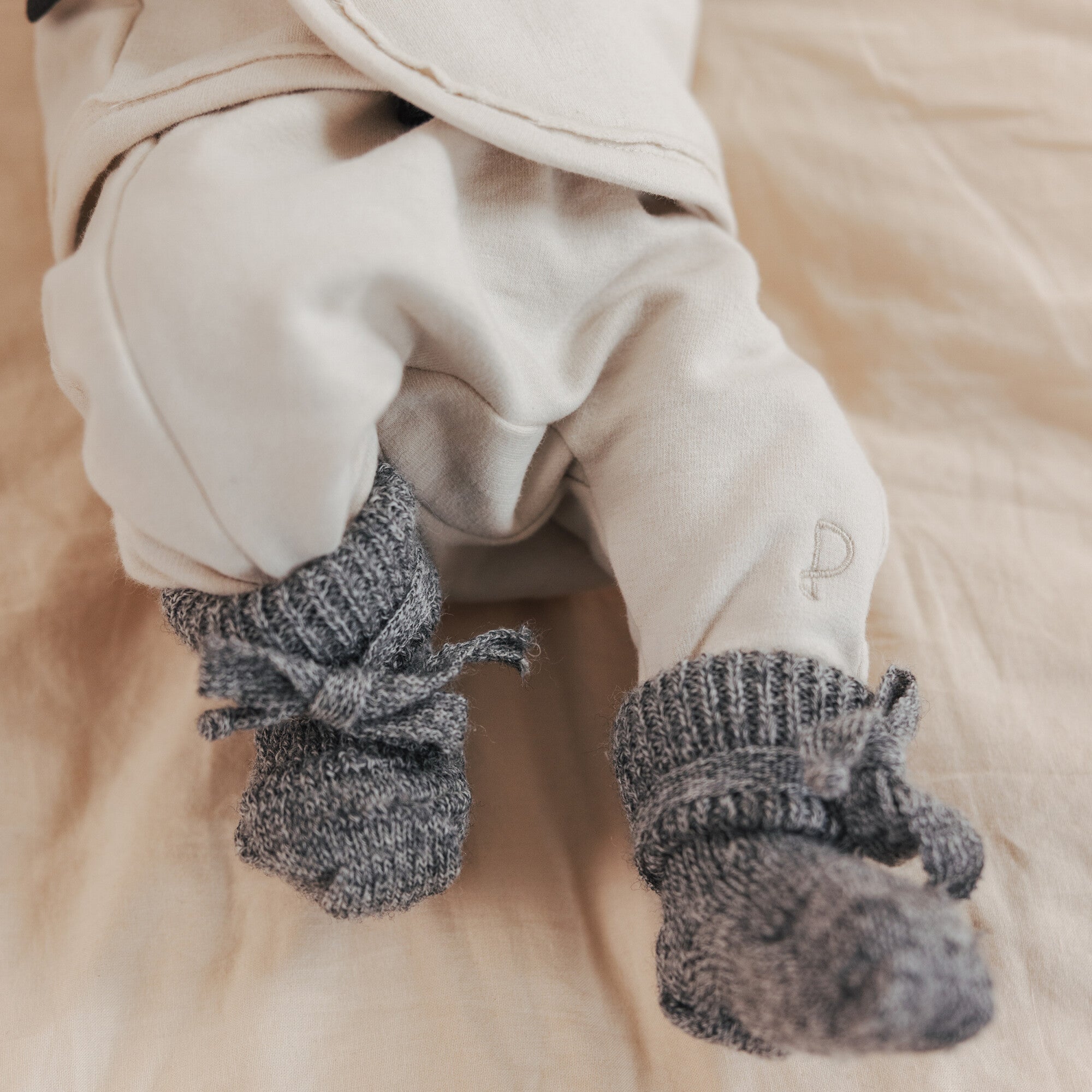 BABY SWEAT PANTS CASHMERE-BLEND
