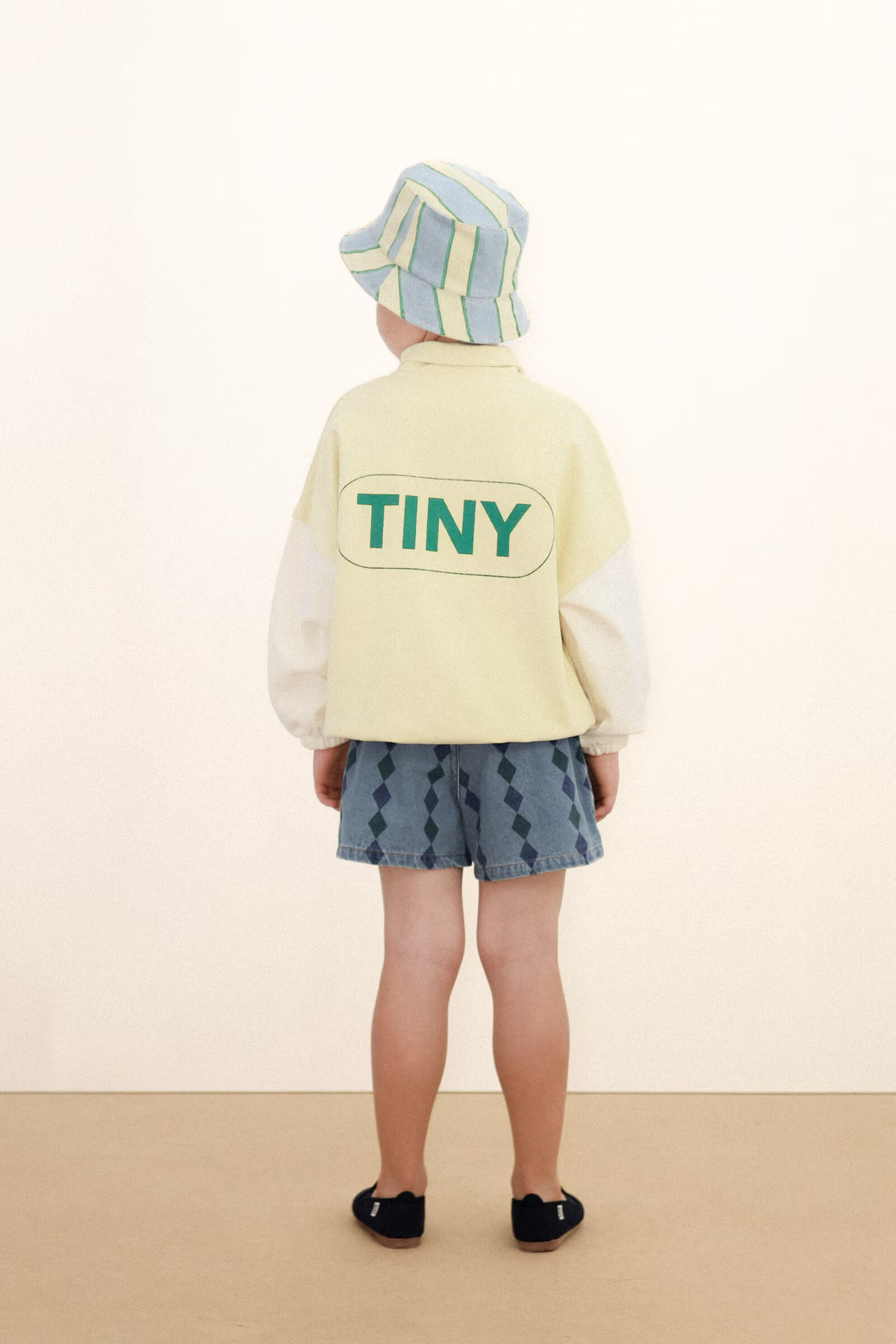 COLOR BLOCK MOCKNECK SWEATSHIRT